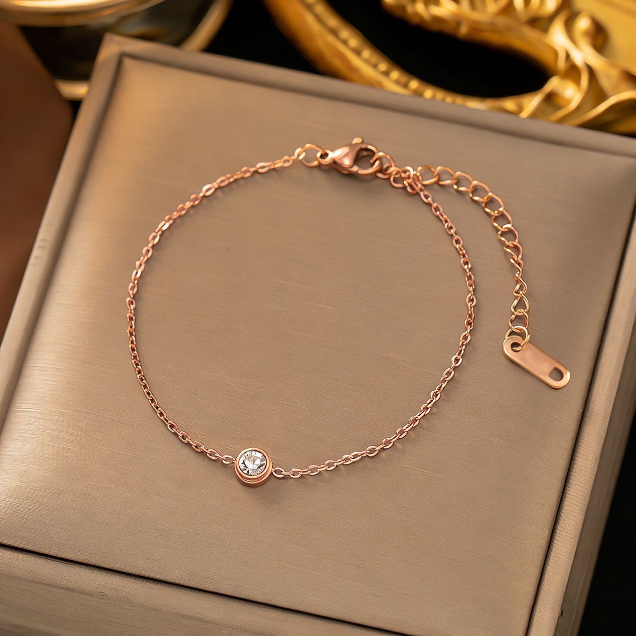 MP-BR-0002 Rose Gold Single Crystal Bracelet - 图片 1