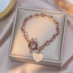 Rose Gold Heart Closure Bracelet