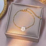 Gold Flower Shell Bracelet