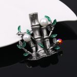 Luxury Pearl Brooch DY13506