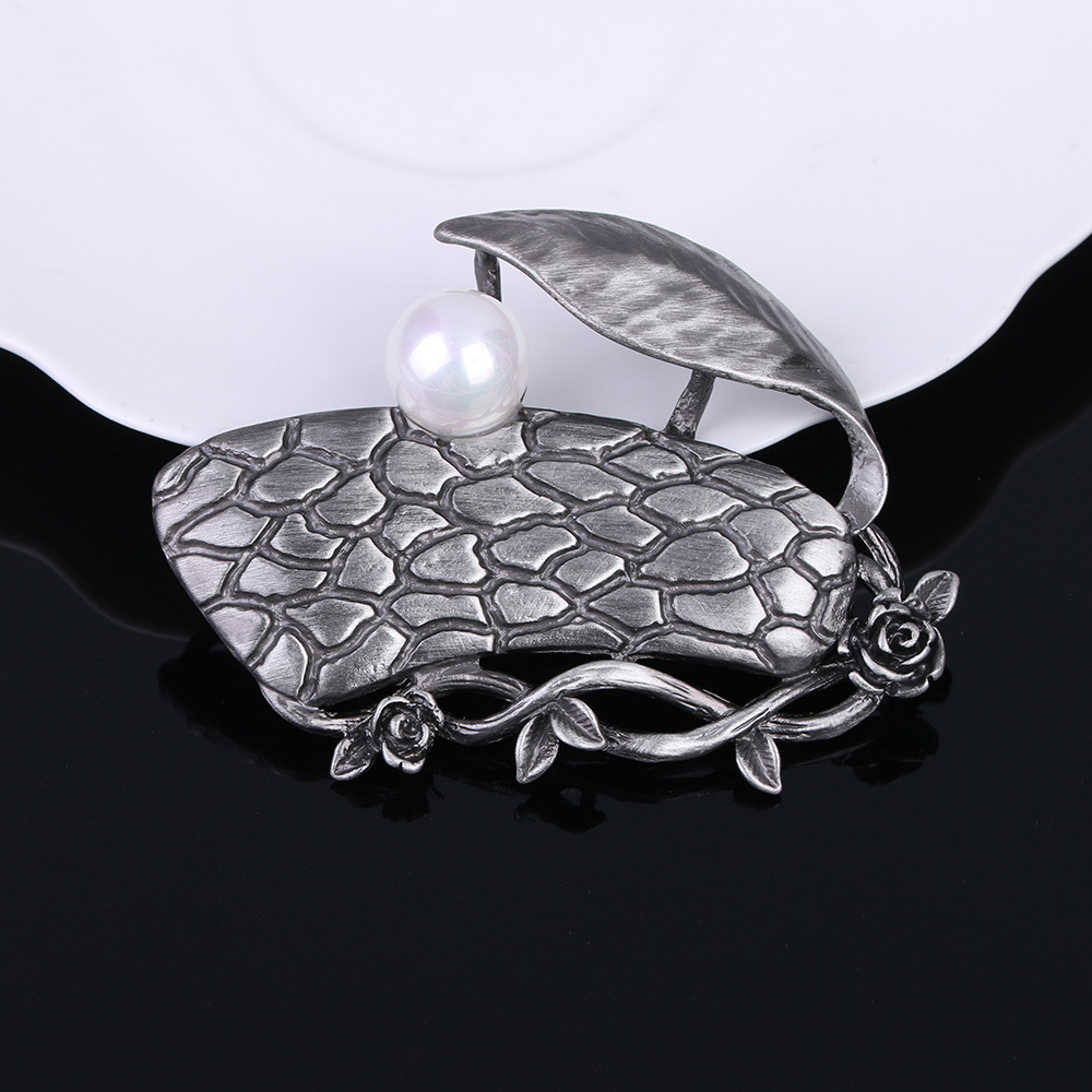 MP-BRCH-0035 Luxury Pearl Brooch DY13654 - 图片 1