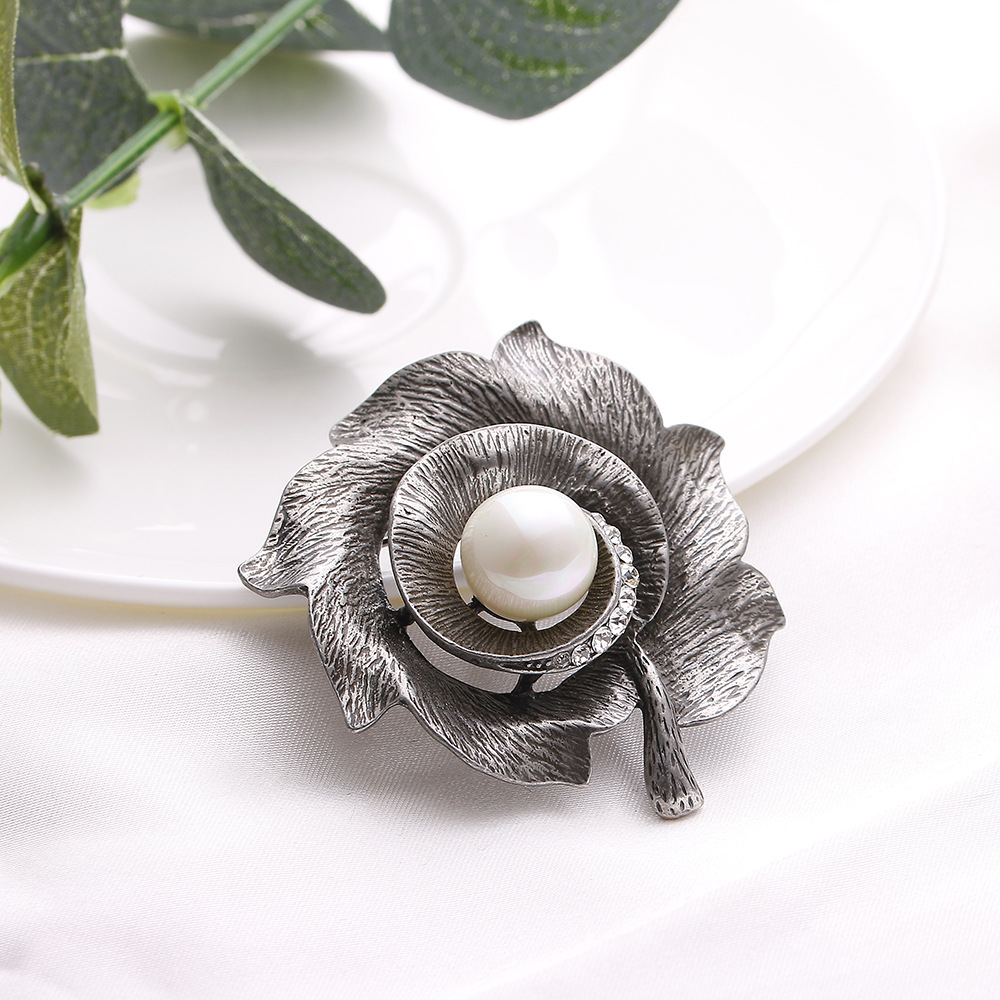 MP-BRCH-0048 Luxury Pearl Brooch DY13758 - 图片 1