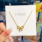 Bow Necklace