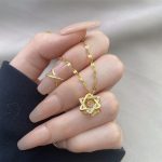 Gold Swing Star Necklace