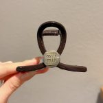 Round Chocolate Letter 8cm Hair Claw Clip