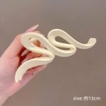 White 13cm Hair Claw Clip