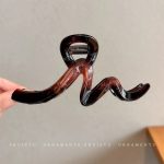 Amber 14cm Hair Claw Clip