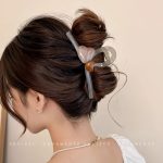Jelly Gray 13cm Hair Claw Clip
