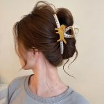 Kitten 13cm Hair Claw Clip