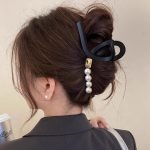Matte Black 13cm Hair Claw Clip