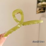 Olive Cross 12.5cm Hair Claw Clip