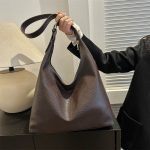 Versatile Dumpling Single Shoulder Bag for Women - 2024 Fashion Large Capacity Crossbody Commuter Bag