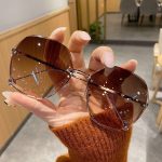 Trendy Rimless Metal Sunglasses for Women - Korean Style Thin Frame UV400